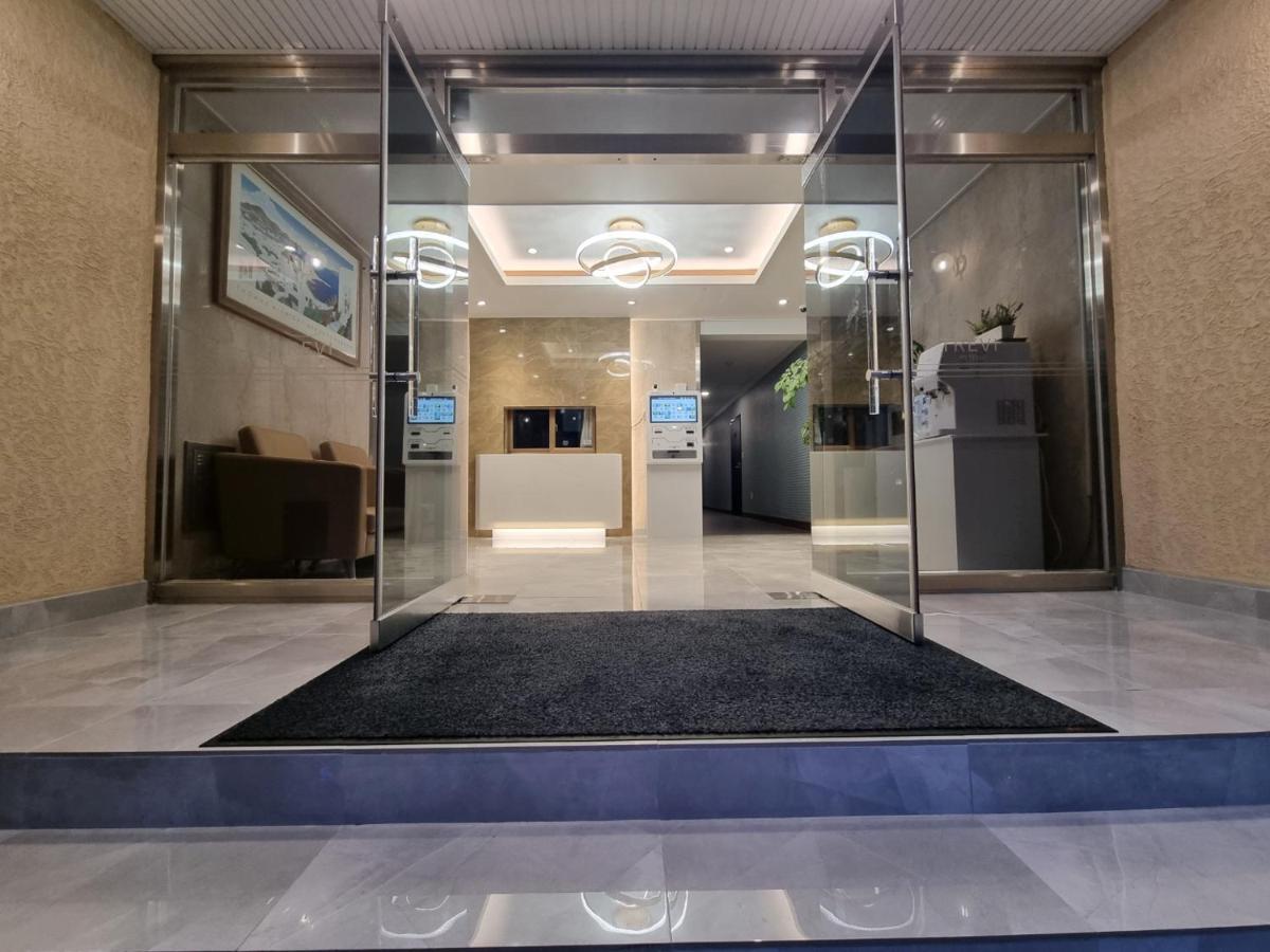 Trevi Hotel Чечжу Екстер'єр фото