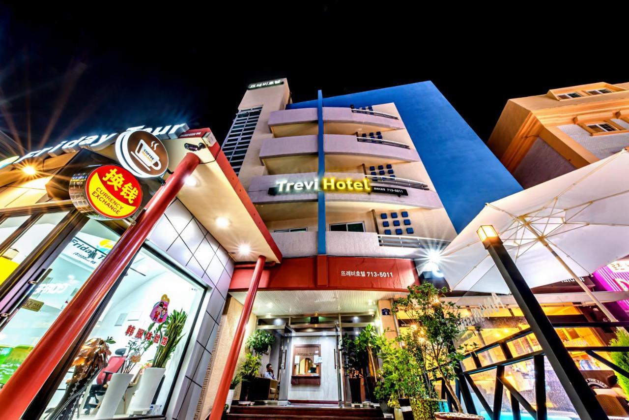 Trevi Hotel Чечжу Екстер'єр фото