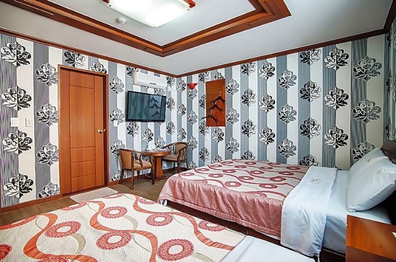 Trevi Hotel Чечжу Екстер'єр фото