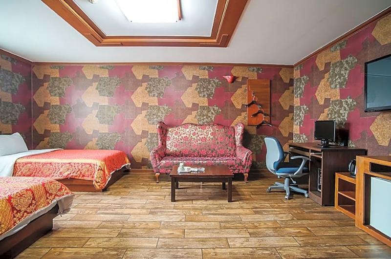 Trevi Hotel Чечжу Екстер'єр фото